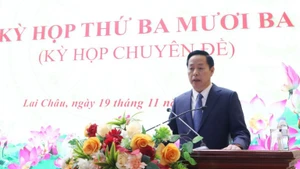 Ha Quang Trung, subsecretario del Comité del Partido Comunista de Vietnam en Lai Chau, elegido como presidente del Comité Popular. (Foto: Nhan Dan)