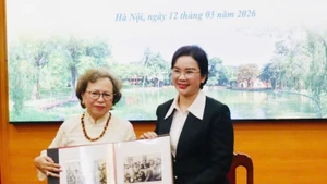 Área de reliquias del Presidente Ho Chi Minh recibe valiosas fotografías históricas (Foto: VGP)