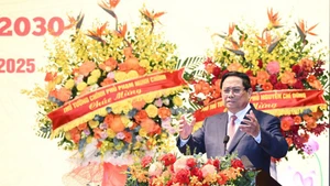 El primer ministro Pham Minh Chinh habla en el evento (Foto: Nhan Dan)