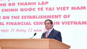 El primer ministro de Vietnam, Pham Minh Chinh, interviene en la cita. (Foto: VNA)