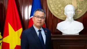 El embajador de Vietnam en Angola, Duong Chinh Chuc. (Foto: VNA)