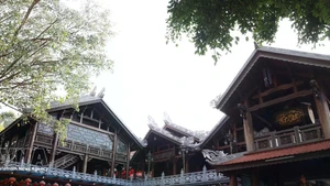 Vista panorámica del conjunto arquitectónico de la Pagoda Sac tu Khai Doan. (Foto: VNA)