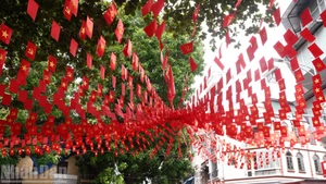 Premier vietnamita ordena reforzar seguridad, saneamiento y medidas sanitarias para las celebraciones del Día Nacional
