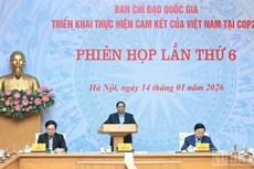 El primer ministro de Vietnam, Pham Minh Chinh, habla en la sesión. (Foto: Nhan Dan)