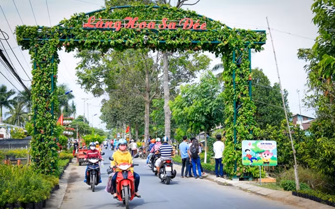 La entrada de la aldea de flores Sa Dec