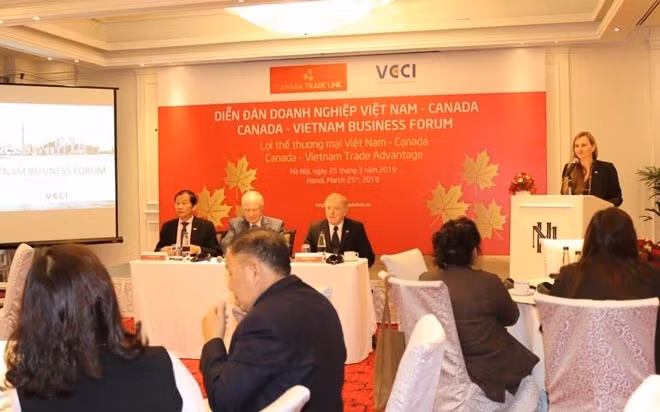 Foro Empresarial Vietnam-Canadá. (Fotografía: VNA)