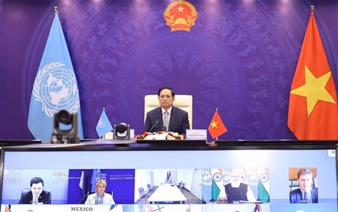 El primer ministro de Vietnam, Pham Minh Chinh, participa en el debate del Consejo de Seguridad sobre la seguridad marítima. (Fotografía: VNA)