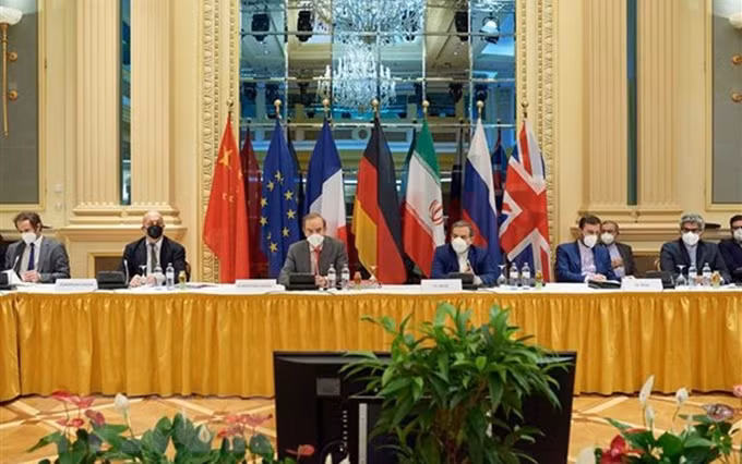 La negociación el 19 de mayo entre Rusia, China, Alemania, Francia y Reino Unido sobre Plan de Acción Integral Conjunto (PAIC).