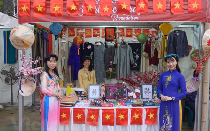 Stand de Vietnam en la cita. (Fotografía: VNA)