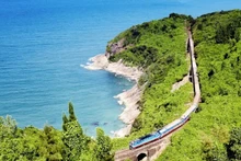 El tren Thong Nhat atraviesa el paso de Hai Van entre Hue y Da Nang. (Foto: Lonely Planet)