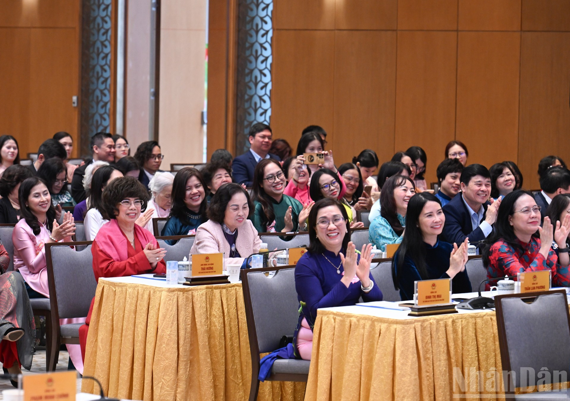 Asistentes al encuentro.