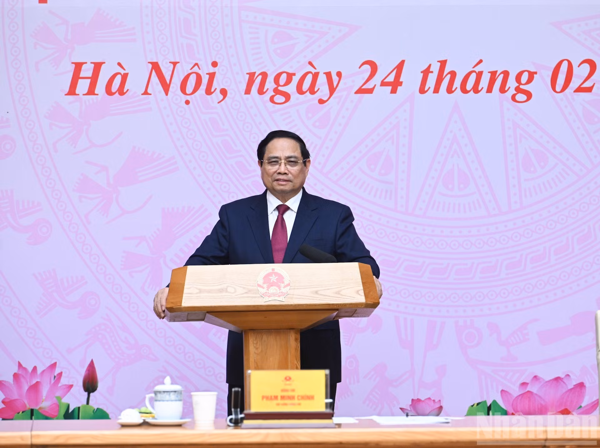 El premier Pham Minh Chinh felicita a los médicos por el Día de Médico de Vietnam.