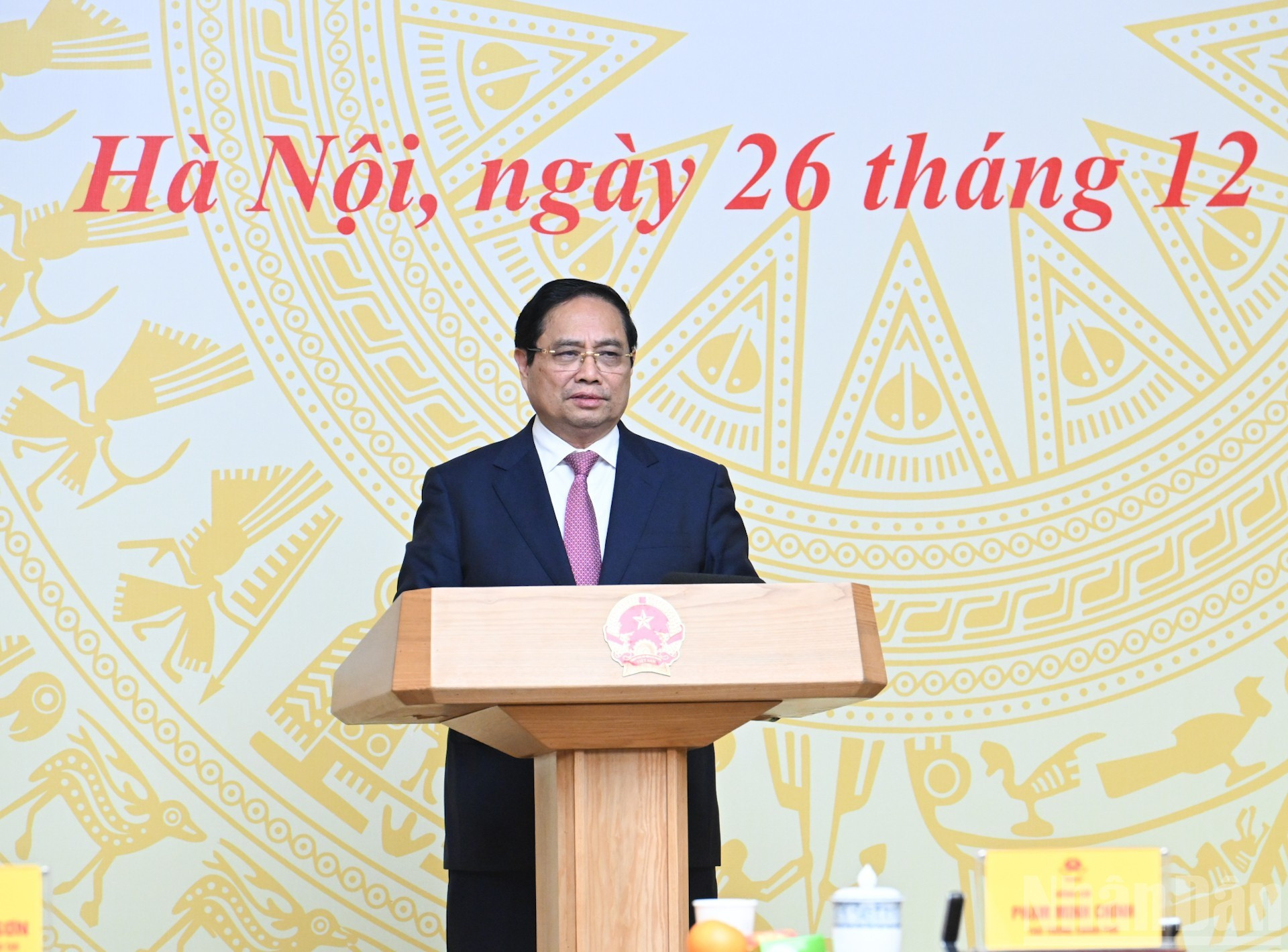 El premier Pham Minh Chinh habla en el encuentro.