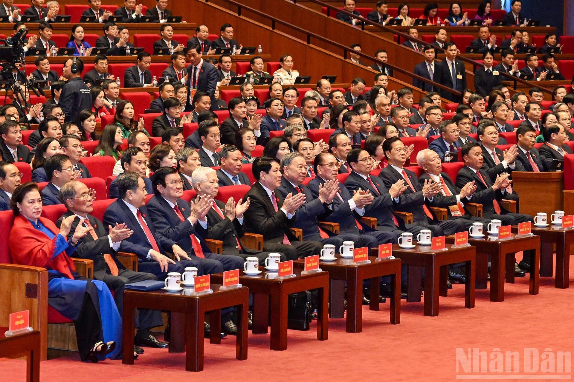 Dirigentes del Partido y del Estado intervienen en la magna cita.
