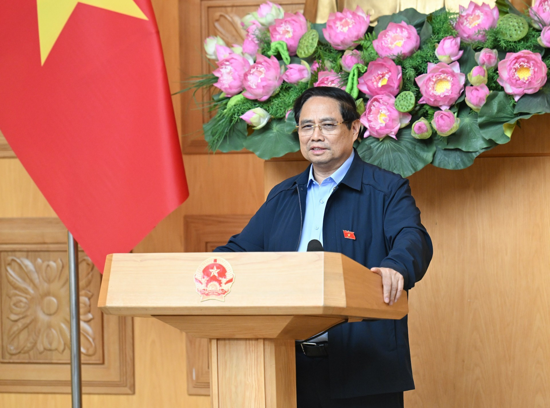El premier vietnamita Pham Minh Chinh toma la palabra en la reunión. El premier vietnamita Pham Minh Chinh toma la palabra en la reunión.