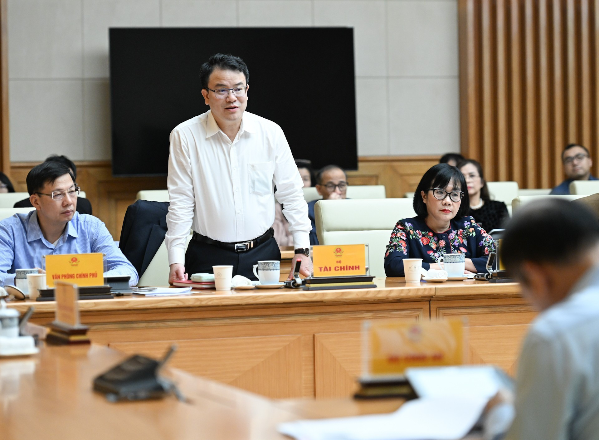 El viceministro de Finanzas Tran Quoc Phuong habla en la cita. El viceministro de Finanzas Tran Quoc Phuong habla en la cita.