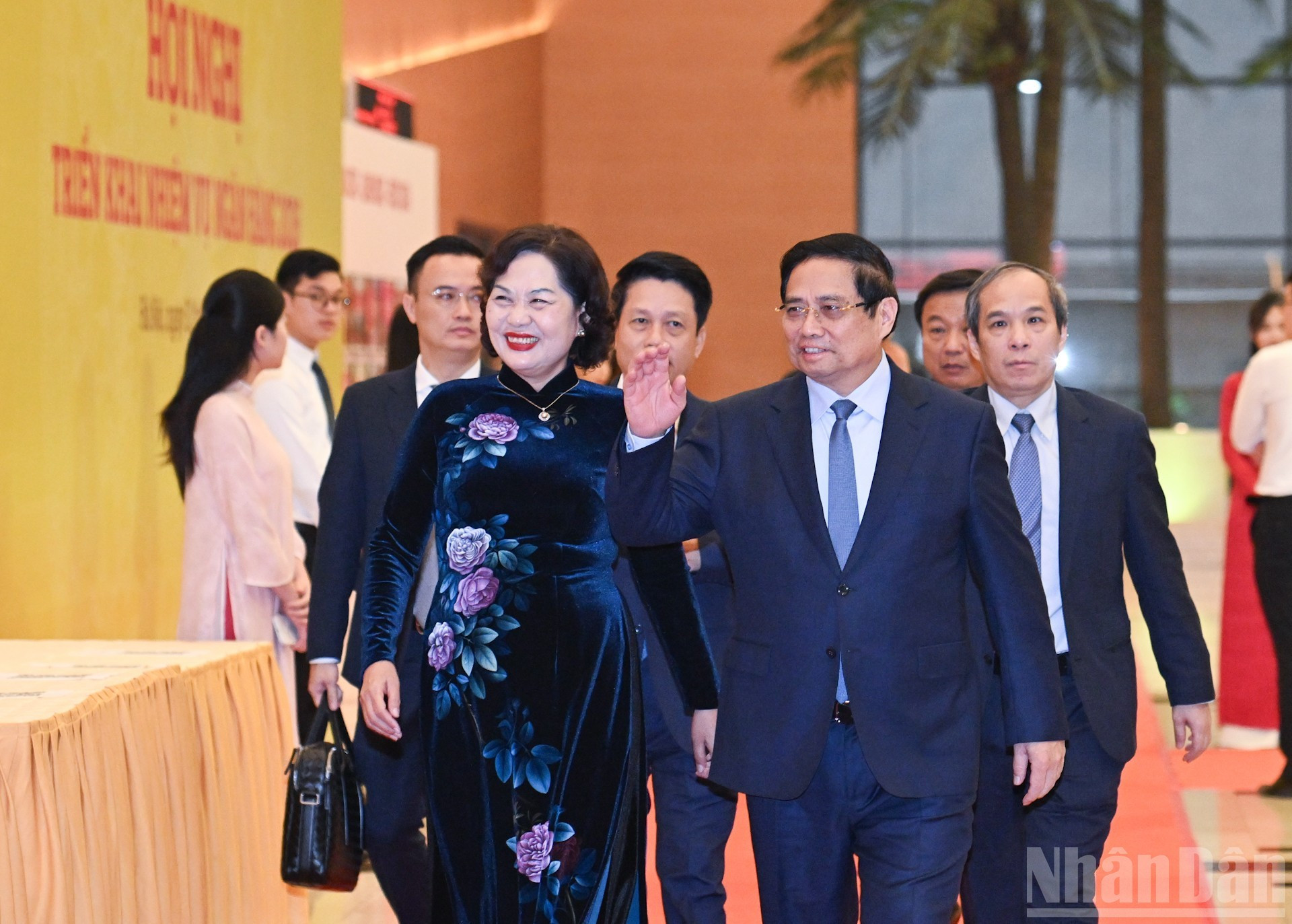 El primer ministro de Vietnam, Pham Minh Chinh, interviene en el evento.