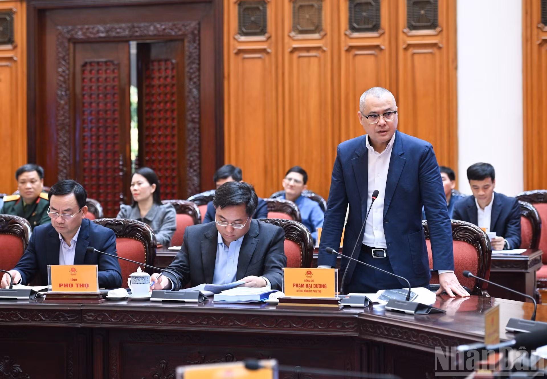 El secretario del Comité del Partido Comunista de Vietnam en la provincia de Phu Tho, Pham Dai Duong habla en la cita.