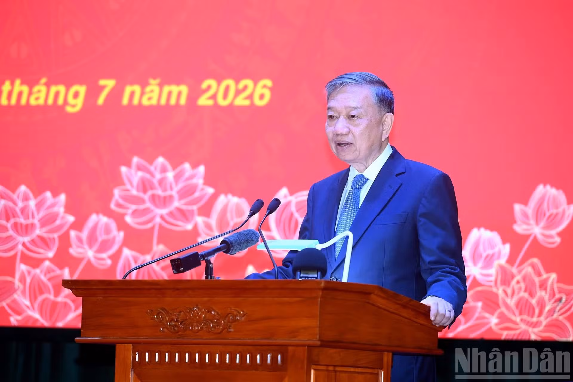 El secretario general del Partido Comunista y presidente de Vietnam, To Lam, toma la palabra en el encuentro.