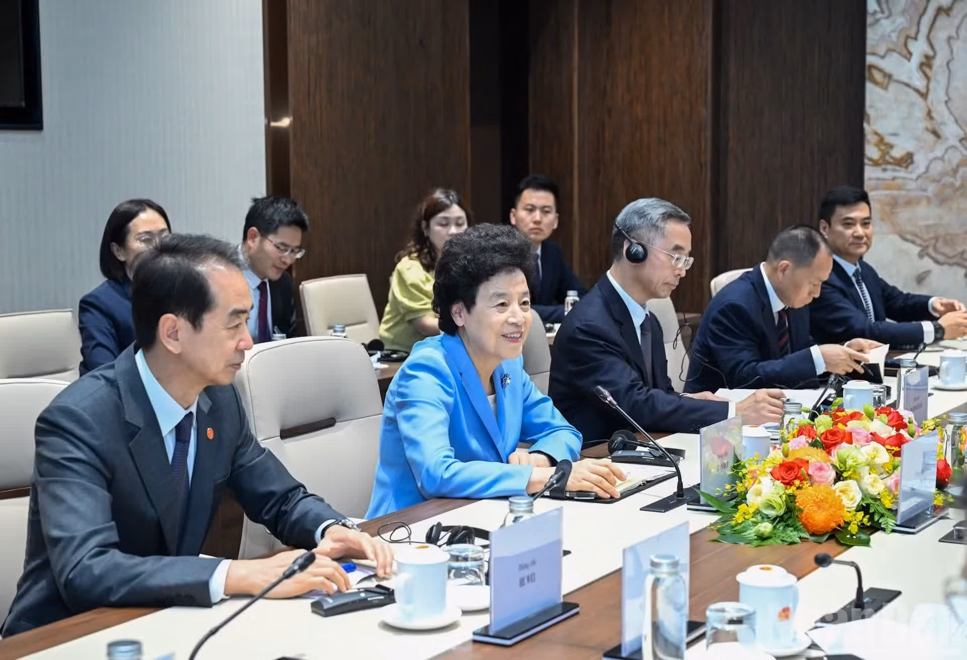 La vicepresidenta del Comité Nacional de la CCPPCh, Xian Hui, habla en la cita.
