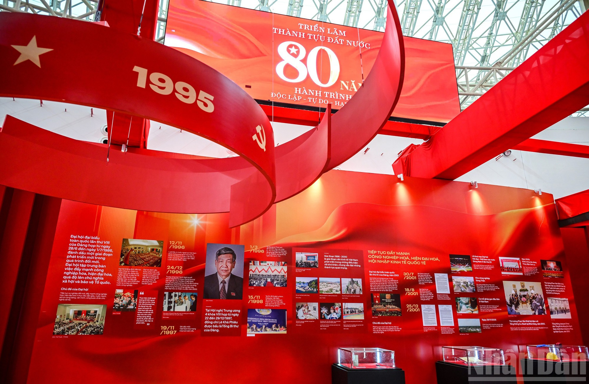 Zona temática 1: el nacimiento del Partido Comunista de Vietnam, un hito trascendental en la historia de la revolución vietnamita. Zona temática 1: el nacimiento del Partido Comunista de Vietnam, un hito trascendental en la historia de la revolución vietnamita.