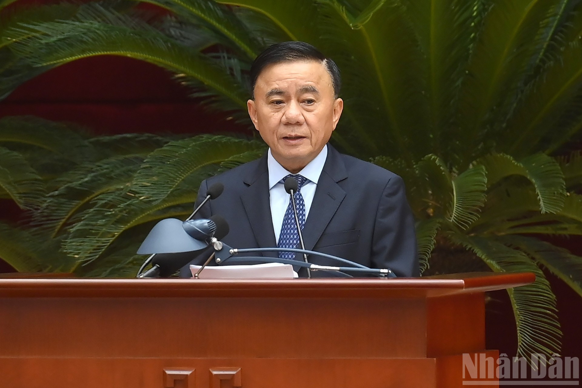 Tran Cam Tu, miembro del Buró Político, permanente del Secretariado del Comité Central del Partido y jefe de su Comisión de Control Disciplinario.