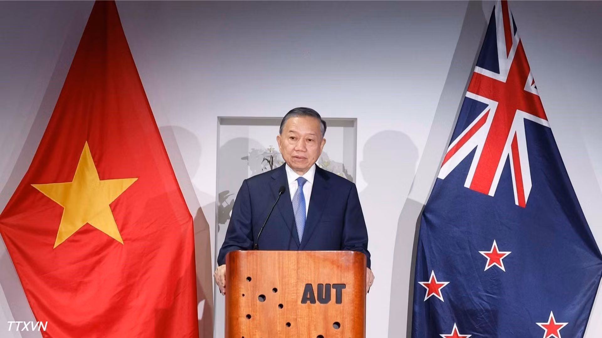 El secretario general del Partido Comunista y presidente de Vietnam, To Lam, pronuncia un discurso en el Foro de Educación Superior y Formación Profesional Vietnam-Nueva Zelanda 2026.
