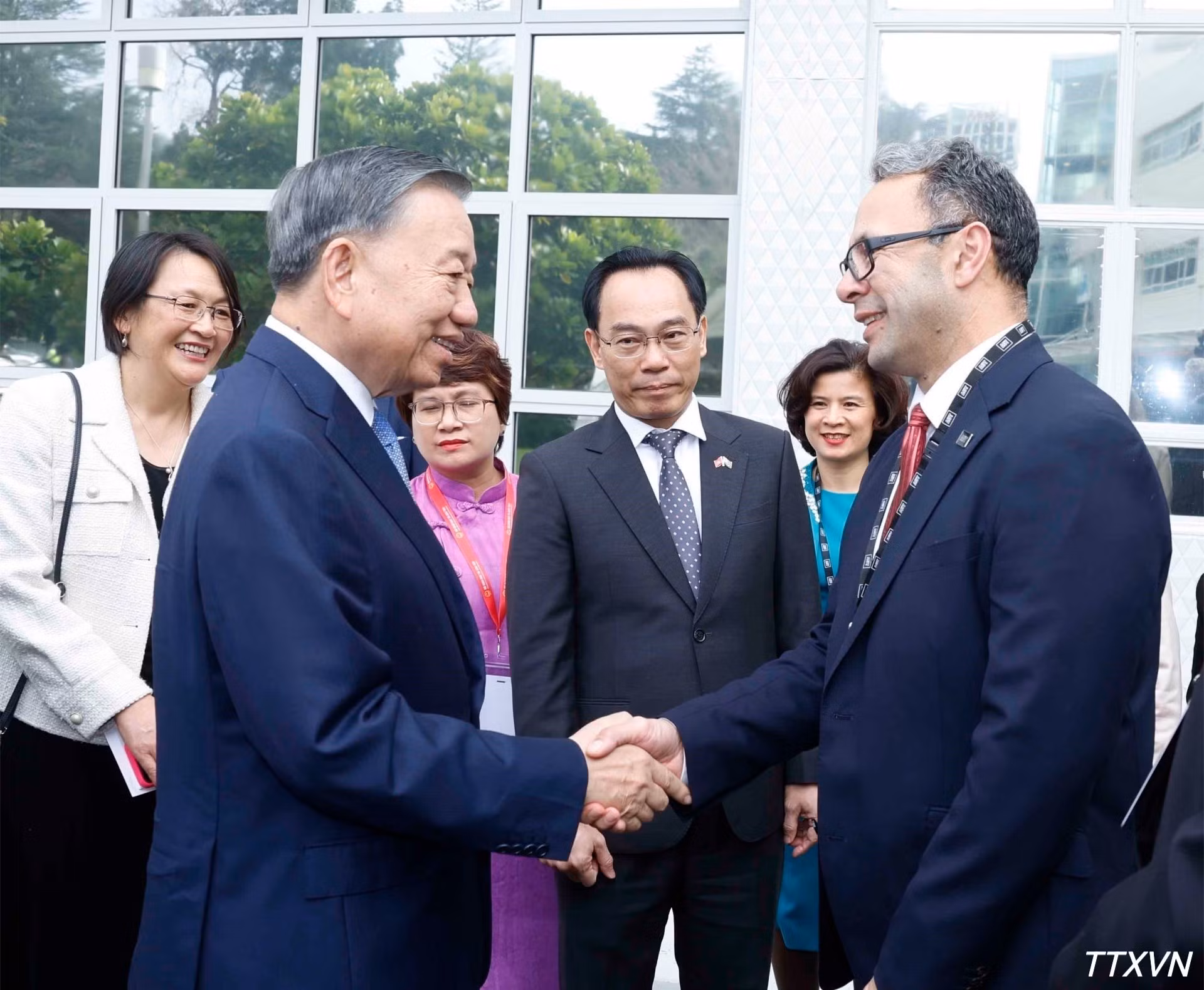 El secretario general del Partido Comunista y presidente de Vietnam, To Lam, asiste al evento.