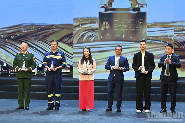 Los ganadores de la categoría de Proyecto Inspirador.