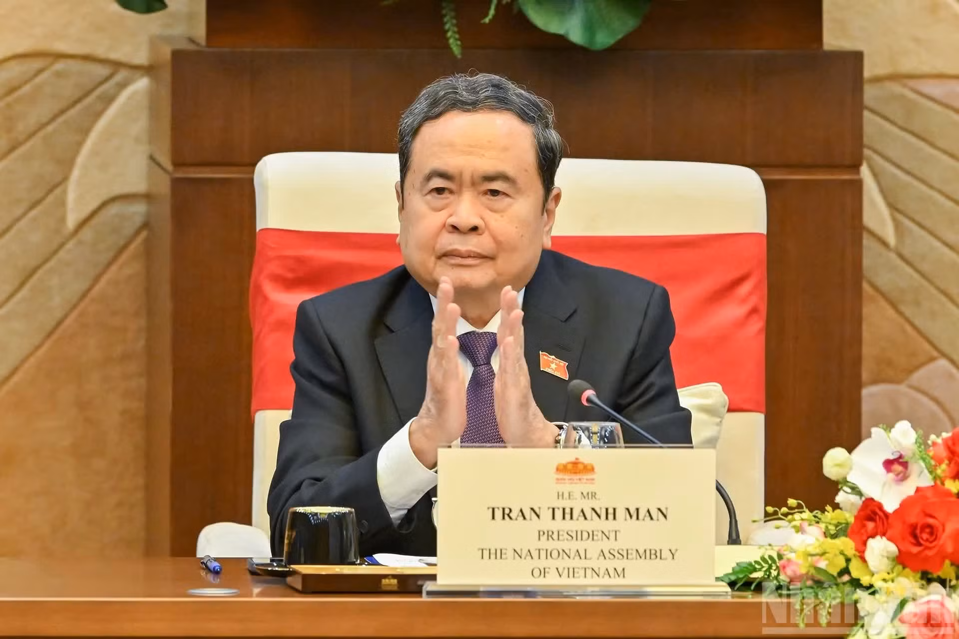 El presidente de la Asamblea Nacional de Vietnam, Tran Thanh Man, en el encuentro.