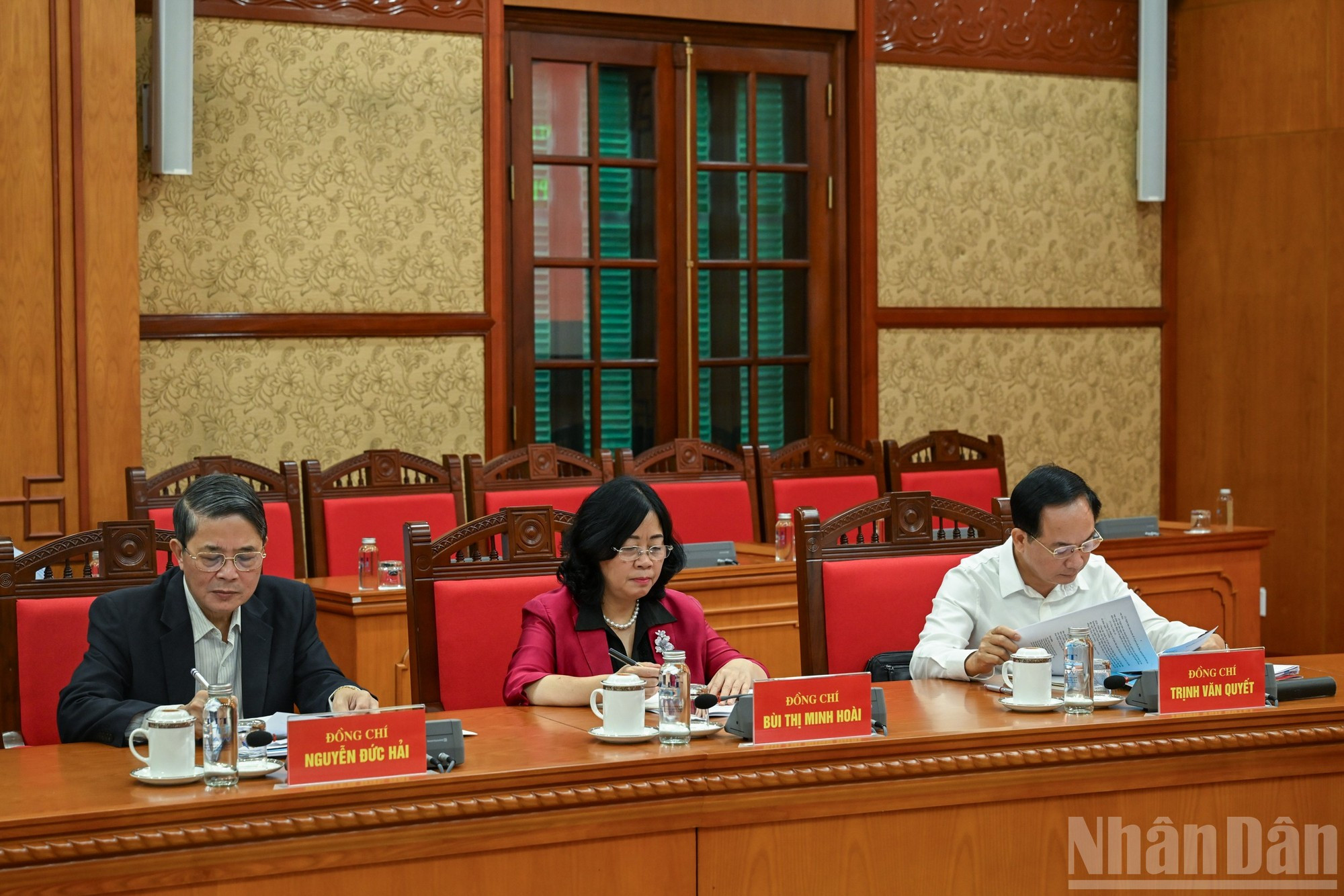 [Foto] Celebran primera sesión del Comité Directivo sobre desarrollo de cultura vietnamita ảnh 3