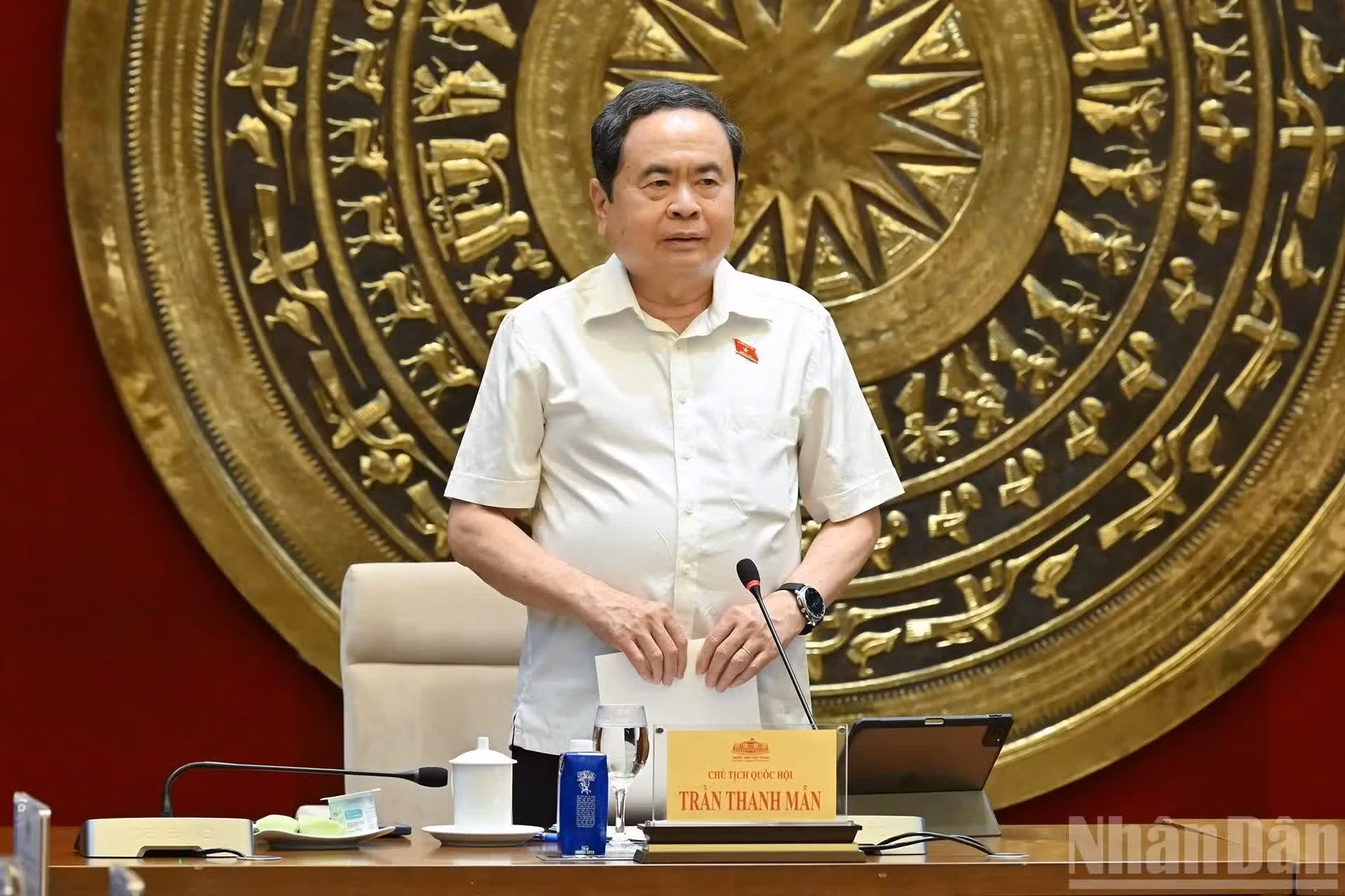 El presidente de la ANV, Tran Thanh Man, toma la palabra en la cita.