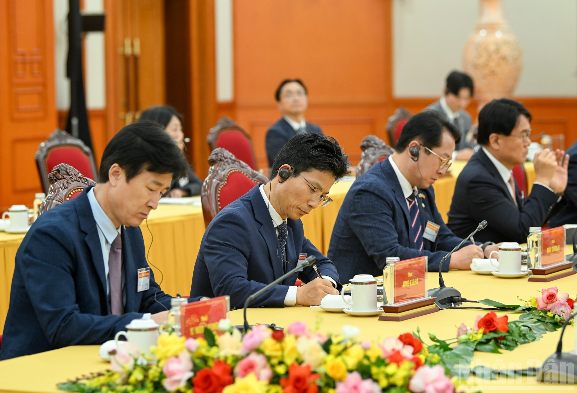 Asistentes surcoreanos al evento.