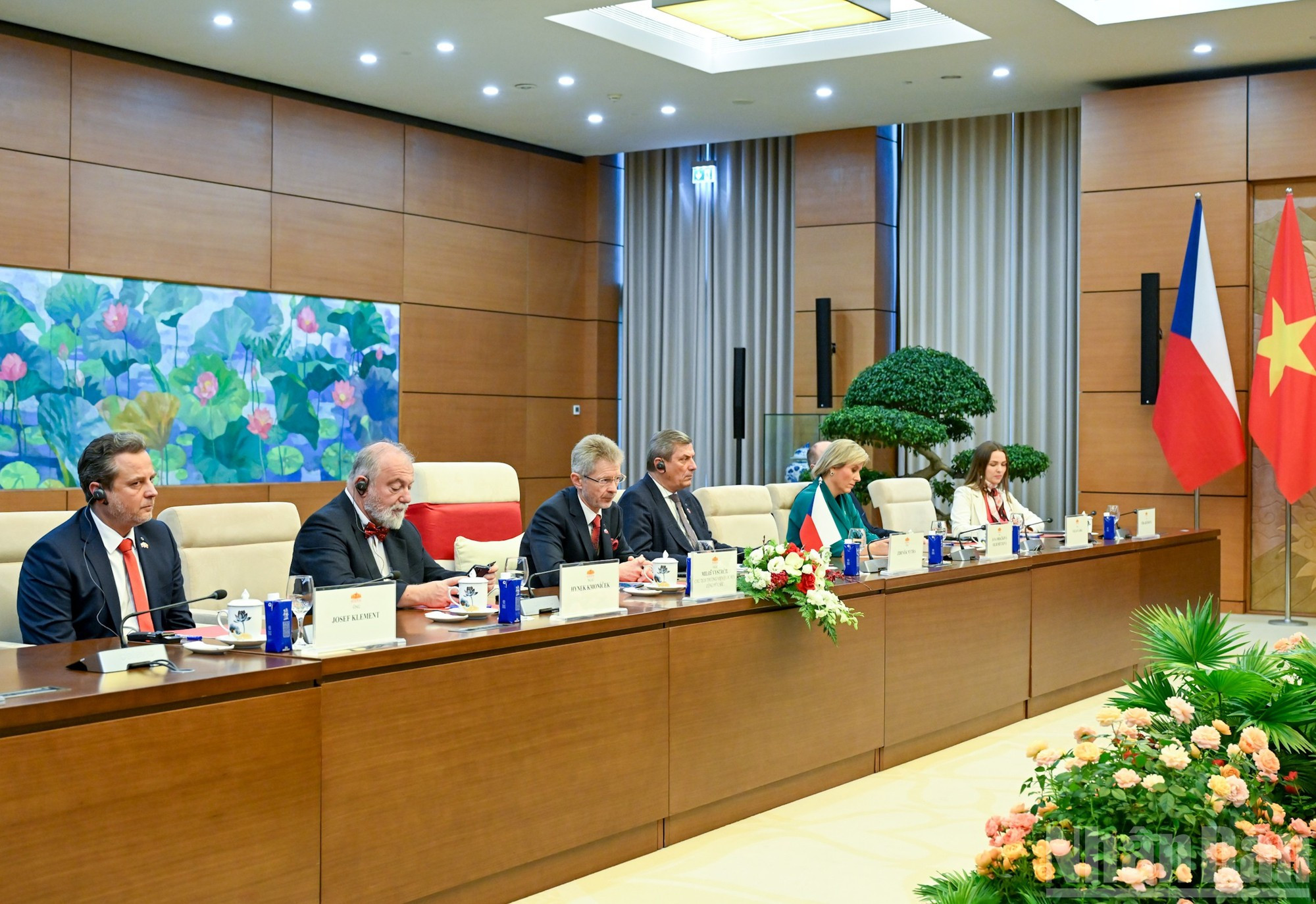 Miembros de la delegación del legislador checo.