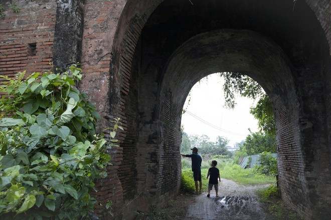 La “Ciudadela de la dinastía Mac” sigue siendo un lugar lleno de misterio y está en riesgo de desaparecer. La “Ciudadela de la dinastía Mac” sigue siendo un lugar lleno de misterio y está en riesgo de desaparecer.