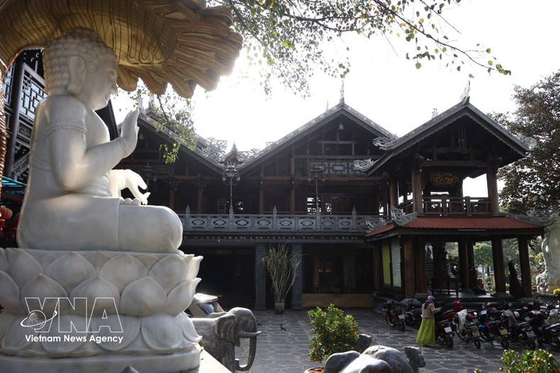La Pagoda Sac tu Khai Doa se convierte en el último templo en Vietnam en recibir el título honorífico “Sac tu”, otorgado por la dinastía Nguyen.