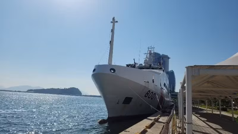 El buque CSB 8001 de la Guardia Costera de Vietnam (Fuente: VNA)
