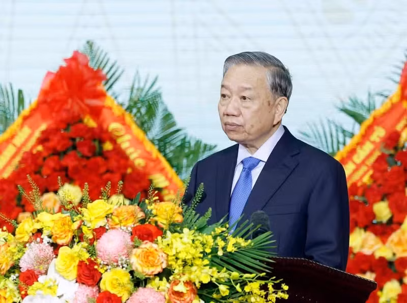 El secretario general del Partido Comunista y presidente de Vietnam, To Lam, interviene en el evento. (Fuente: VNA)