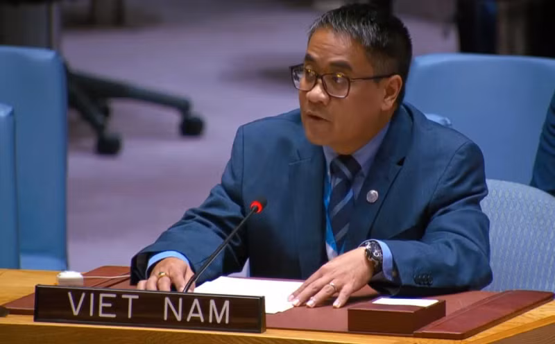 El ministro consejero Nguyen Hai Luu, representante permanente adjunto de Vietnam ante la ONU.