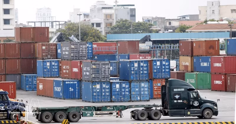 La exportación es uno de los elementos impulsores de la economía de Vietnam. (Foto ilustrativa: VNA)