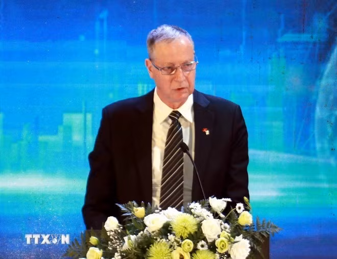 El embajador israelí en Hanoi, Yaron Mayer (Fuente: VNA)
