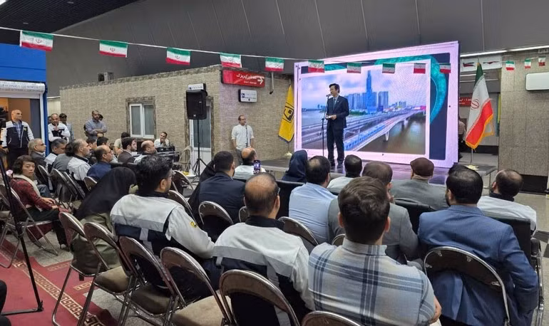 El embajador Nguyen Luong Ngoc habla en el evento (Foto: Embajada de Vietnam en Irán)