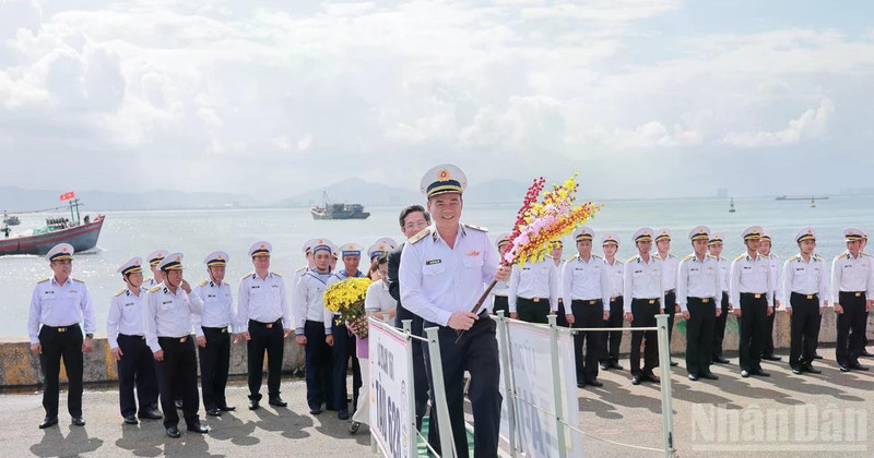 [Foto] Llevar la primavera a las zonas administrativas especiales de Con Co y Ly Son