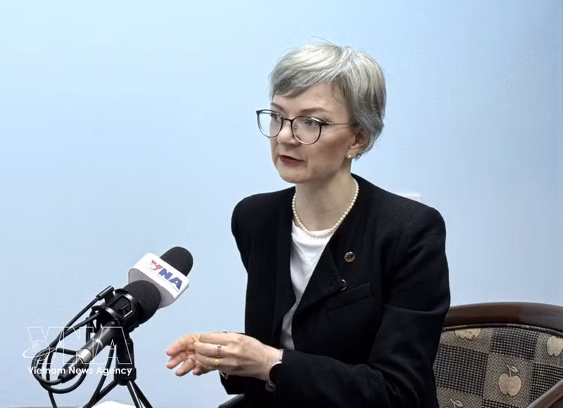 Julia Roknifard, profesora titular de Relaciones Internacionales de la Universidad Taylor de Malasia (Fuente: VNA)