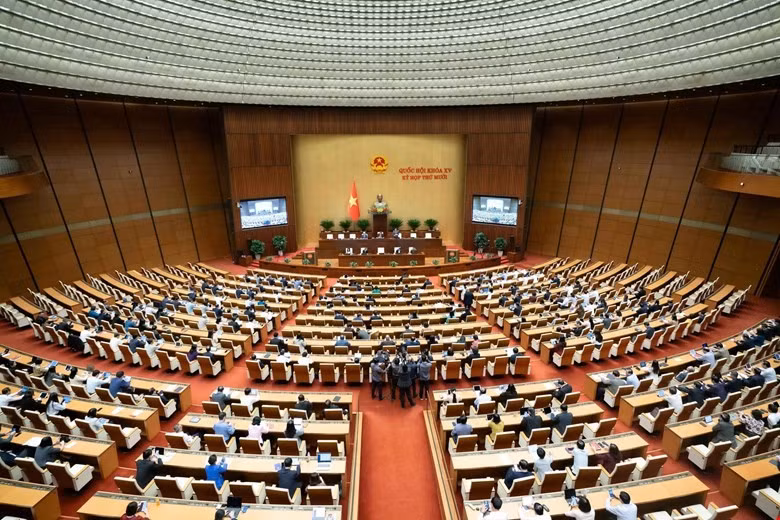 Parlamento de Vietnam debate medidas para garantizar derechos de personas detenidas y arrestadas