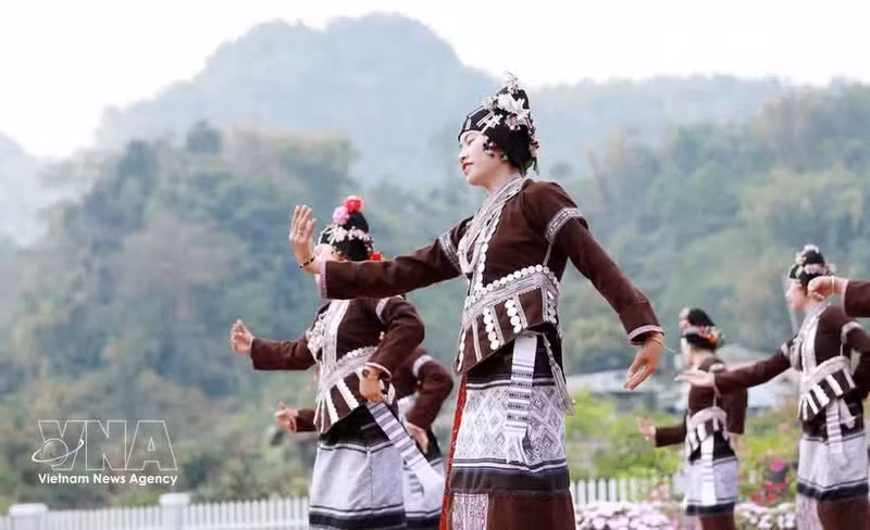 Trajes tradicionales de la etnia Lu en la provincia de Lai Chau. (Fuente: VNA)