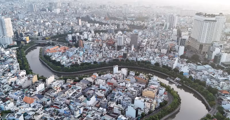 Ciudad Ho Chi Minh busca expandir su espacio urbano con la remodelación de canales (Foto: VNA)