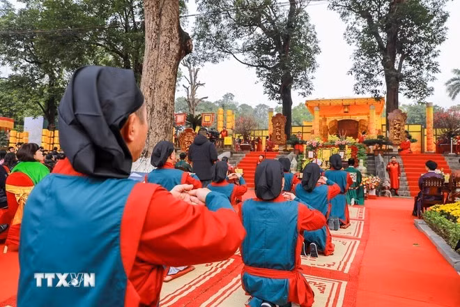 Escena del ritual del Tien Lich recreada en el programa. (Foto: VNA)