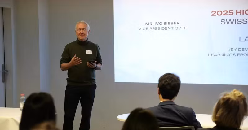 Ivo Sieber, miembro del Foro Económico Suizo-Vietnamita (SVEF) y exembajador de Suiza en Hanói. (Fuente: VNA)