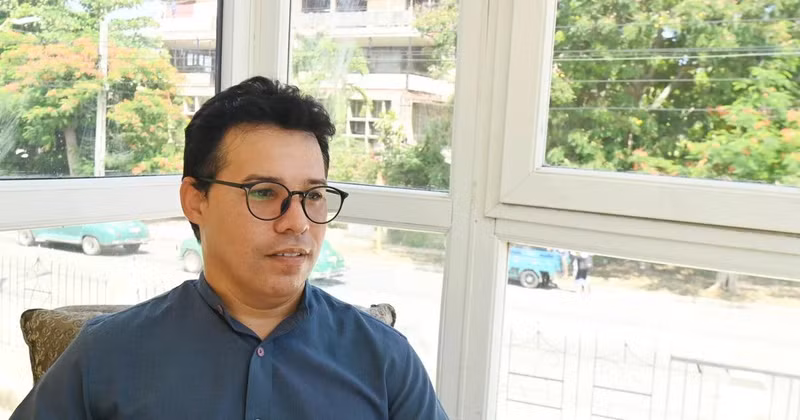 Ruvislei González Saez, investigador titular el Centro de Investigación de Política Internacional de Cuba (Fuente: VNA)